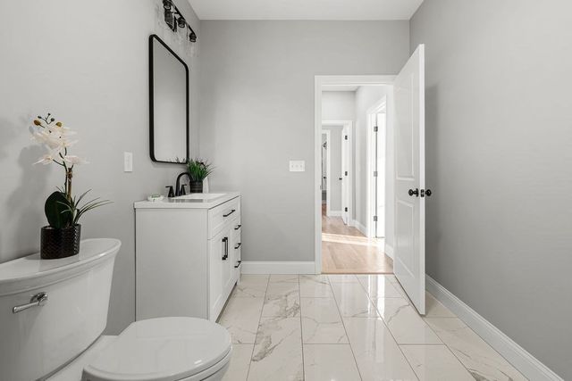 143 Meeson St, Fall River, MA 02724