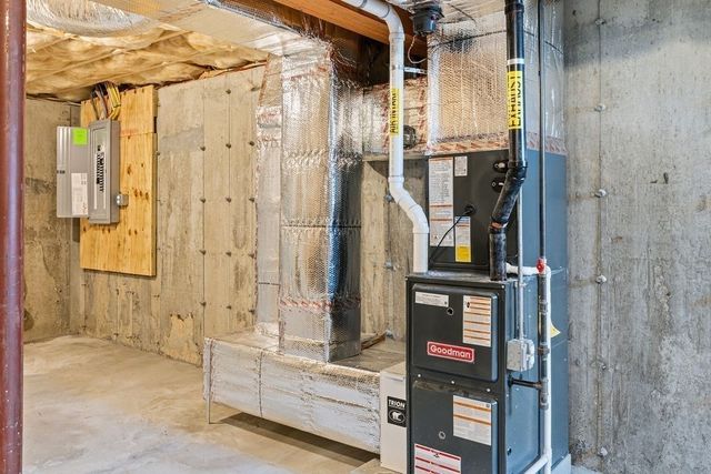 143 Meeson St, Fall River, MA 02724