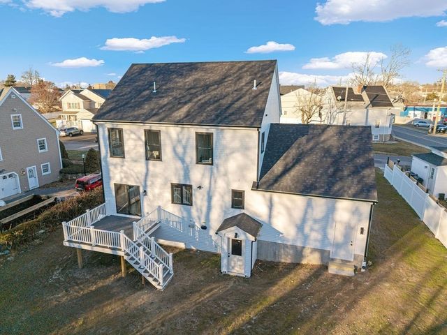 143 Meeson St, Fall River, MA 02724