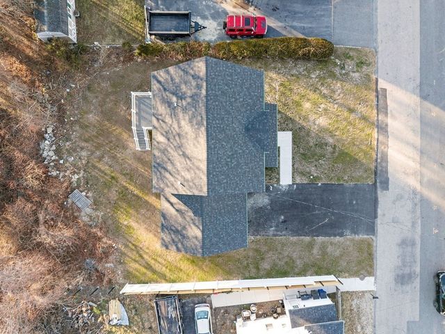 143 Meeson St, Fall River, MA 02724