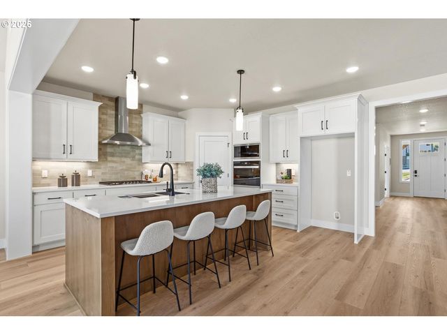 3305 Butte Dr, Forest Grove, OR 97116