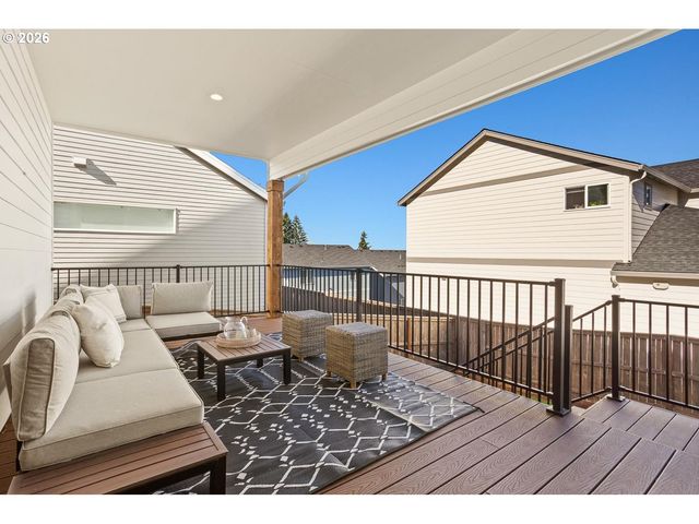 3305 Butte Dr, Forest Grove, OR 97116