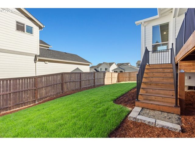 3305 Butte Dr, Forest Grove, OR 97116