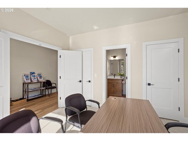 3305 Butte Dr, Forest Grove, OR 97116