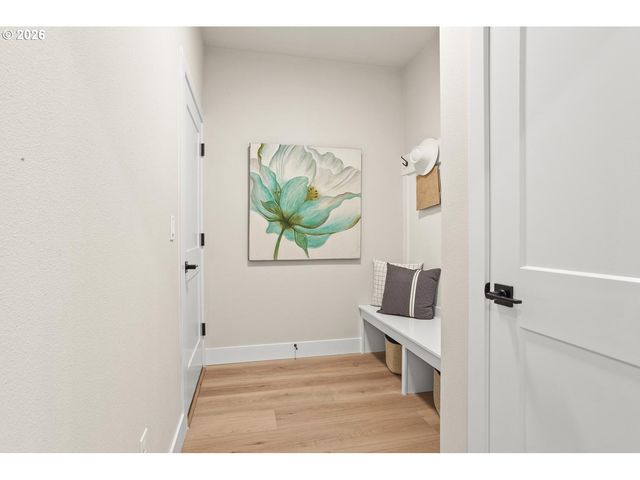 3305 Butte Dr, Forest Grove, OR 97116