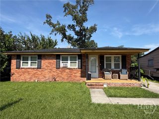 245 Scarborough Street, Savannah, GA 31415