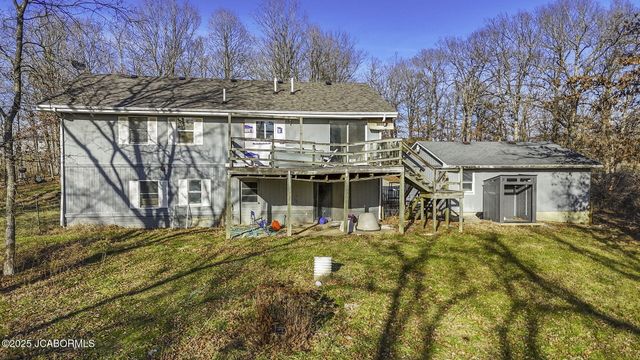 1702 CO RD 382, Holts Summit, MO 65043