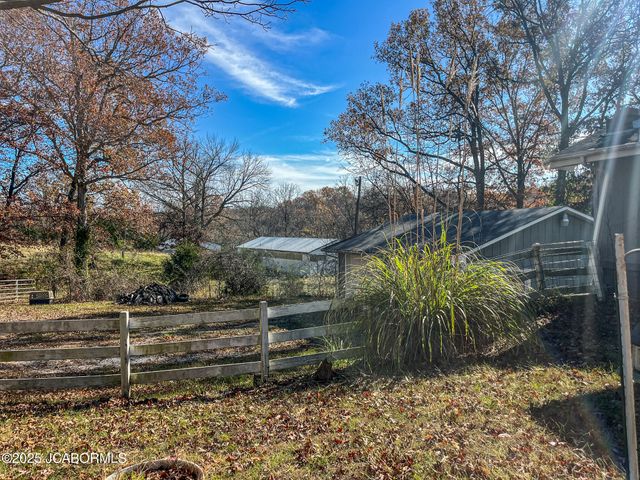 1702 CO RD 382, Holts Summit, MO 65043