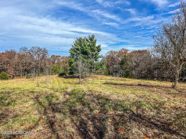 1702 CO RD 382, Holts Summit, MO 65043