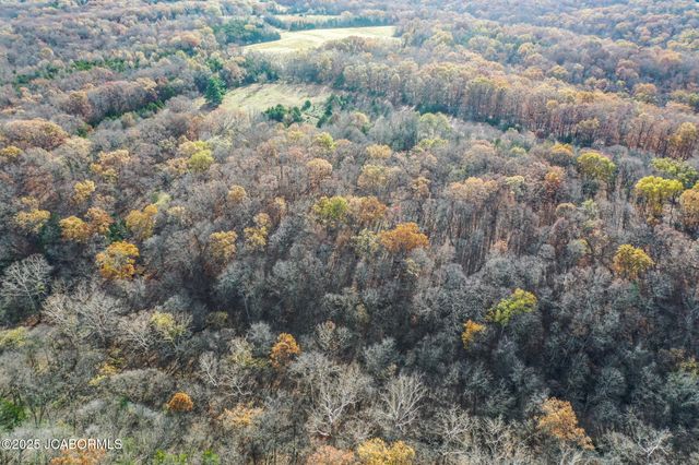 1702 CO RD 382, Holts Summit, MO 65043