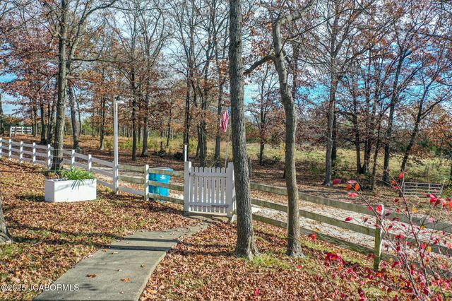 1702 CO RD 382, Holts Summit, MO 65043