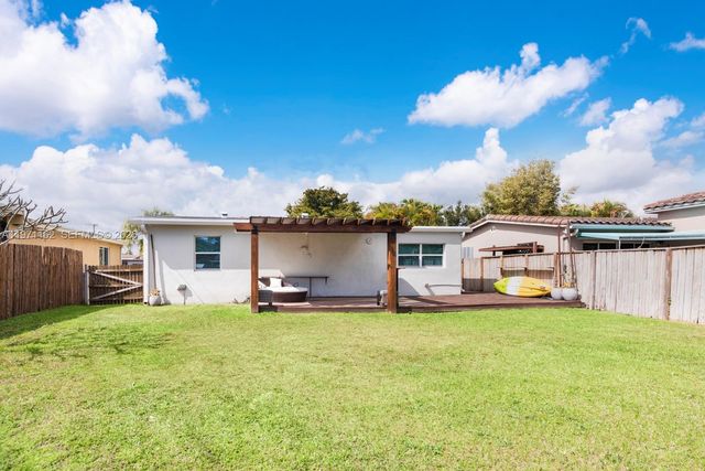 5224 NE 1st Ave, Fort Lauderdale, FL 33334