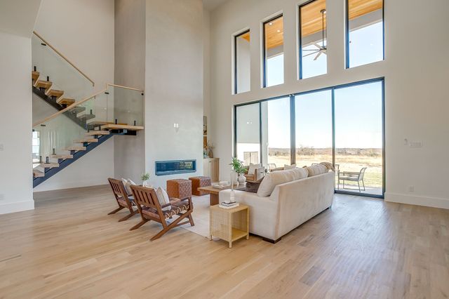 2026 Verona Drive, Weatherford, TX 76087