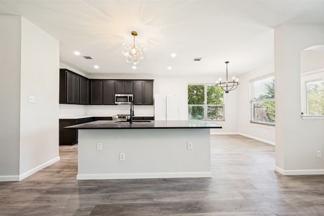 5205 Bay View Drive, Fort Worth, TX 76244