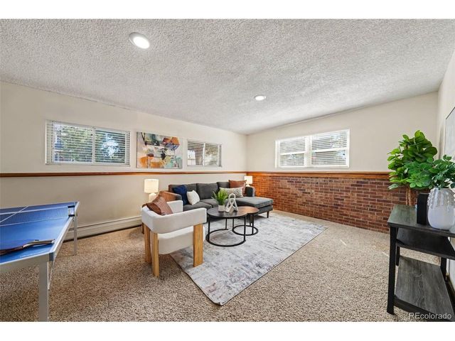327 Maple Dr, Frederick, CO 80530