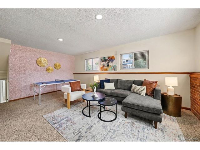 327 Maple Dr, Frederick, CO 80530
