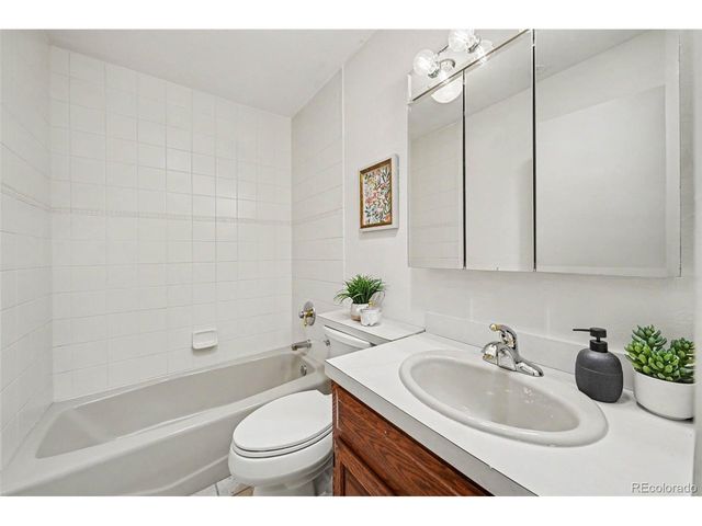 327 Maple Dr, Frederick, CO 80530
