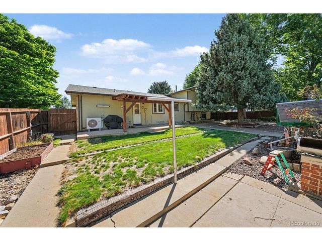 327 Maple Dr, Frederick, CO 80530