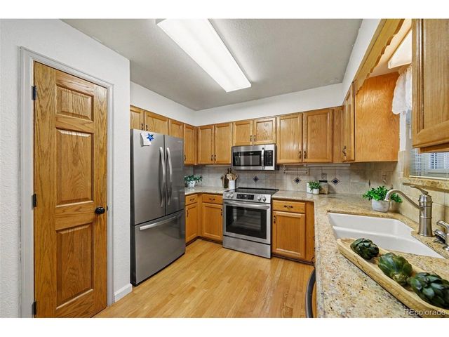 327 Maple Dr, Frederick, CO 80530