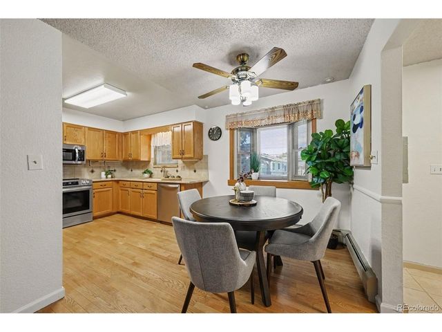327 Maple Dr, Frederick, CO 80530