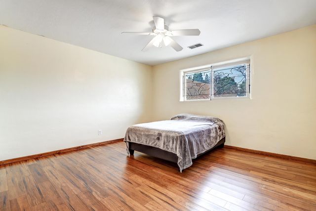 5933 Pauline Avenue NW, Albuquerque, NM 87107