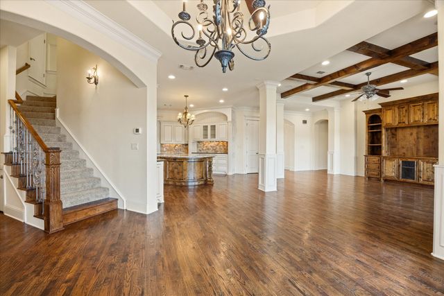 1204 E Scandinavian Court, Granbury, TX 76048