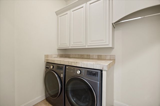 1204 E Scandinavian Court, Granbury, TX 76048