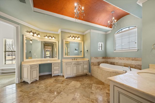 1204 E Scandinavian Court, Granbury, TX 76048