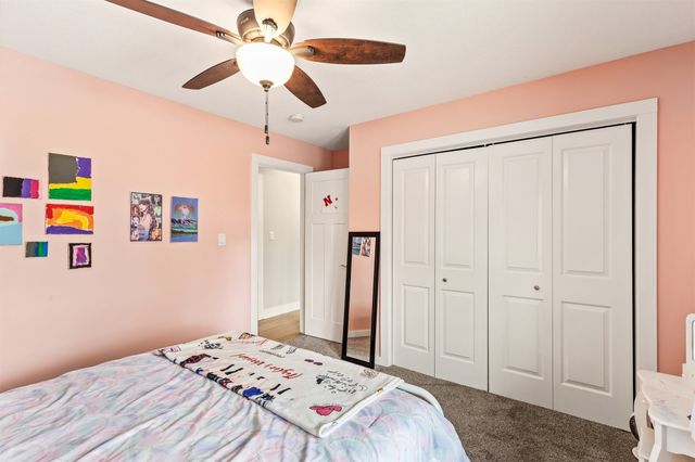 15721 Meredith Drive, Urbandale, IA 50323