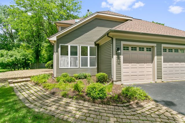 600 Brookstone Road, Grayslake, IL 60030