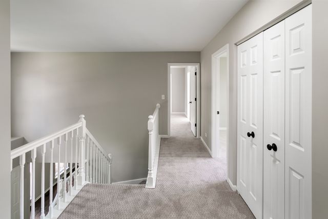 600 Brookstone Road, Grayslake, IL 60030