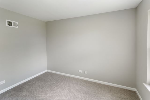 600 Brookstone Road, Grayslake, IL 60030