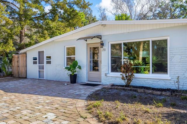 2111 VINSON AVENUE, Sarasota, FL 34232