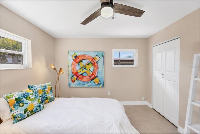 2111 VINSON AVENUE, Sarasota, FL 34232