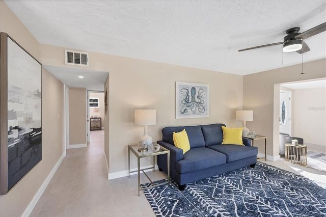 2111 VINSON AVENUE, Sarasota, FL 34232