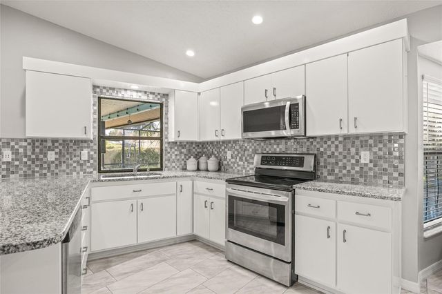 1285 HENRY AVENUE, Spring Hill, FL 34608