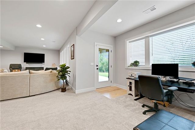 25177 W 109th Street, Olathe, KS 66061