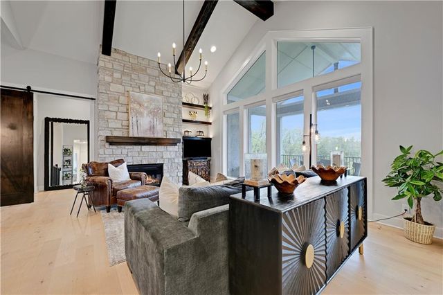 25177 W 109th Street, Olathe, KS 66061