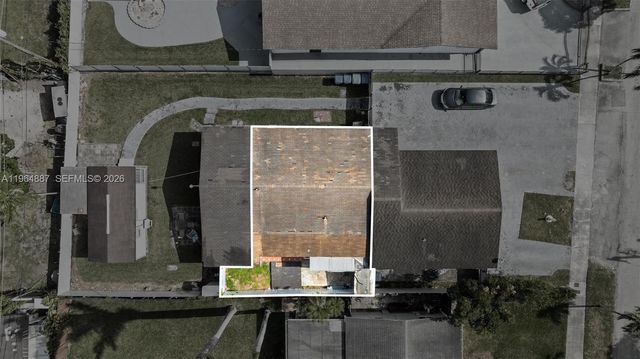 11441 SW 2nd St 11443, Sweetwater, FL 33174