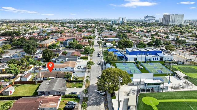 11441 SW 2nd St 11443, Sweetwater, FL 33174