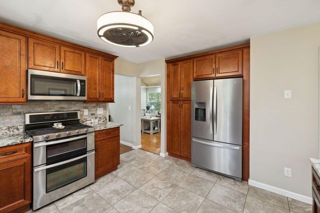 3403 Elderview Drive, Chattanooga, TN 37419