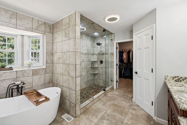 3403 Elderview Drive, Chattanooga, TN 37419