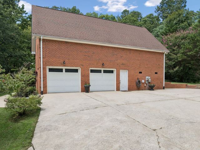 3403 Elderview Drive, Chattanooga, TN 37419