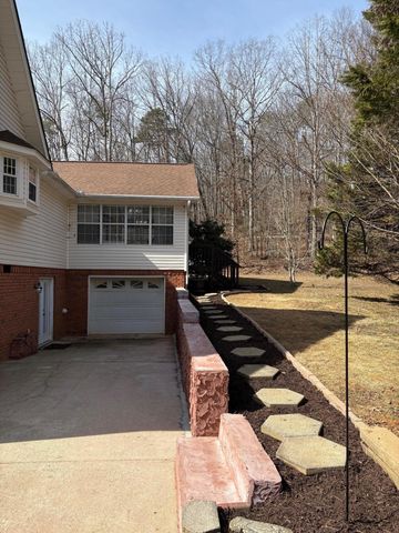 3403 Elderview Drive, Chattanooga, TN 37419