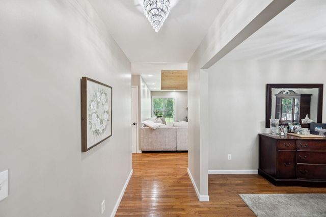 3403 Elderview Drive, Chattanooga, TN 37419