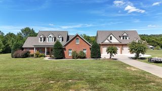 186 Henry Drive, Ringgold, GA 30736