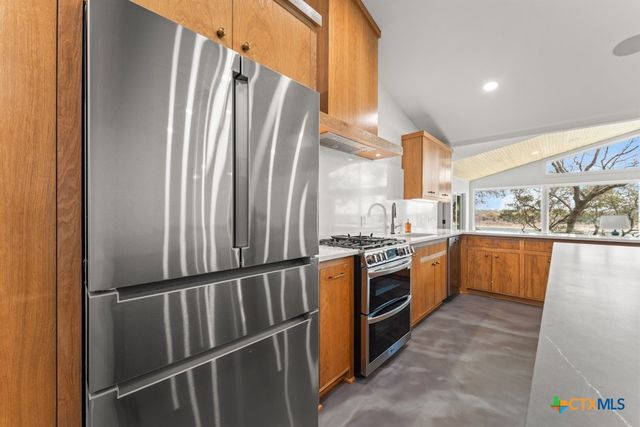 503 Arrowhead Point Road, Belton, TX 76513
