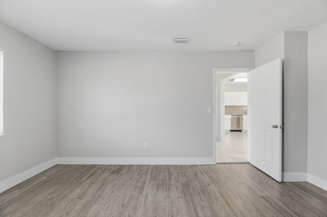 18000 NW 6th Court, Miami, FL 33169