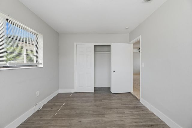 18000 NW 6th Court, Miami, FL 33169