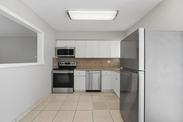 18000 NW 6th Court, Miami, FL 33169